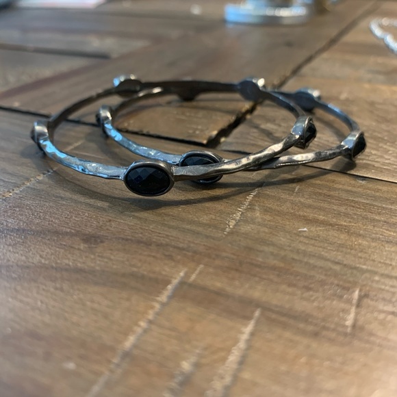 Jewelry - Silver Bangle bracelets with Black Onyx Stones